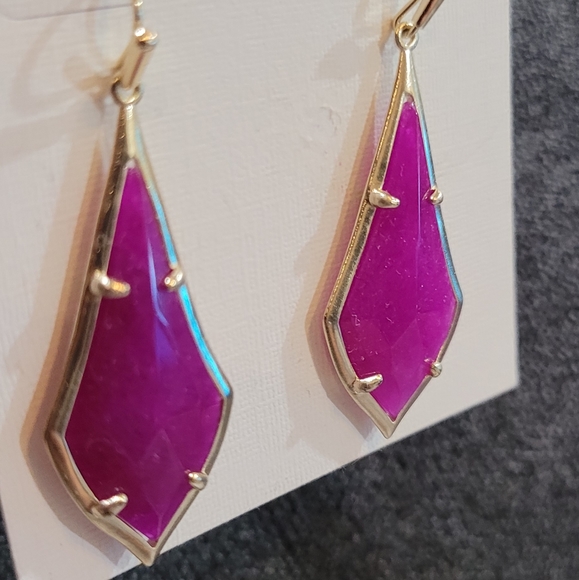 NWT Kendra Scott Faceted Earrings Purple Jade and Gold . So pretty! - Picture 9 of 9